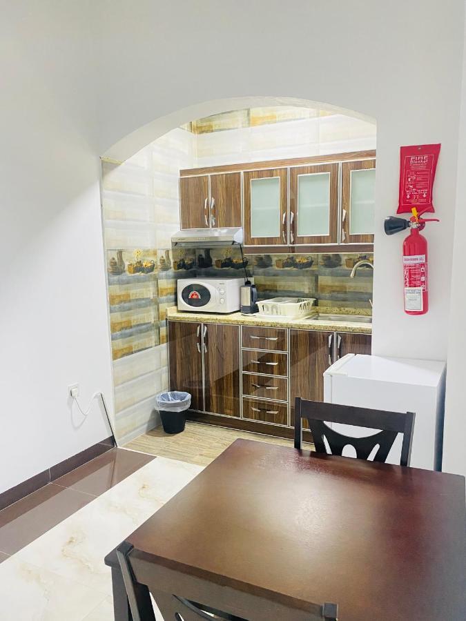 Alhama Hotel Appartment Mukhi Exteriör bild